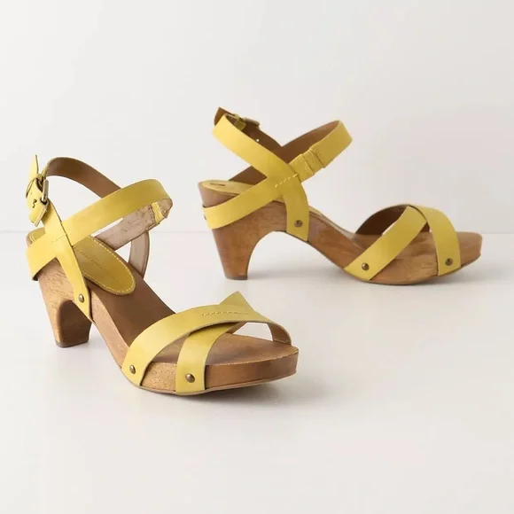 Anthropologie Schuler & Sons Yellow Wood Clog Sandal heel 8.5 Retro Cottagecore - Picture 1 of 16